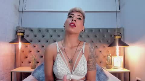 Snapshot of miamorgann chatting on 03/04/25, 02:10 Mia Morgann online show from 03/04/25, 02:10