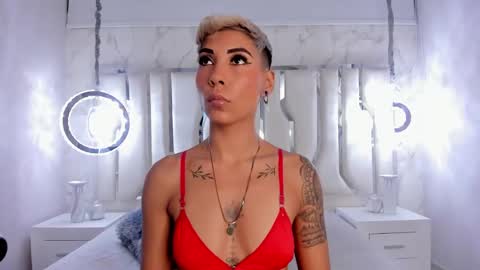 Snapshot of miamorgann chatting on 03/05/25, 01:06 Mia Morgann online show from 03/05/25, 01:06