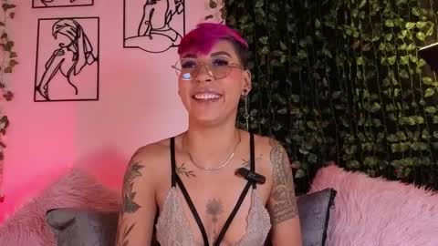 Snapshot of miamorgann chatting on 10/25/25, 12:56 Mia Morgann online show from 10/25/25, 12:56