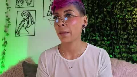 Snapshot of miamorgann chatting on 10/29/25, 02:41 Mia Morgann online show from 10/29/25, 02:41