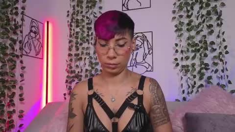 Mia Morgann online show from 05/07/26, 02:44