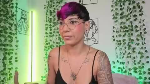 Mia Morgann online show from 05/21/26, 02:02
