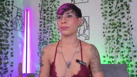 Mia Morgann online show from 06/06/26, 05:28