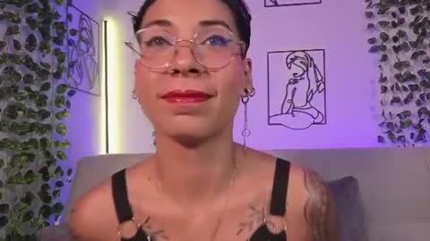 Mia Morgann online show from 08/04/26, 11:46