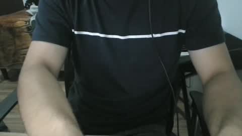 miamorr_ online show from 10/17/25, 05:43