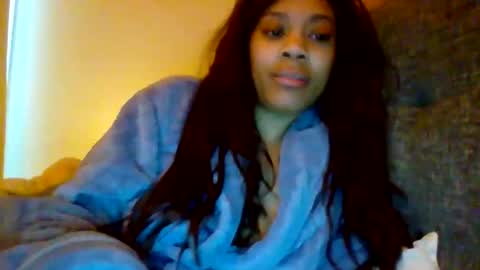 MiaMuffn online show from 01/05/26, 07:17