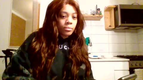 MiaMuffn online show from 04/07/26, 09:10