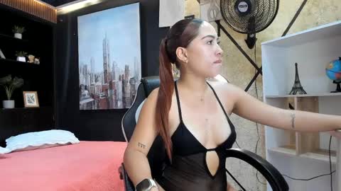 Mia online show from 05/28/26, 08:39