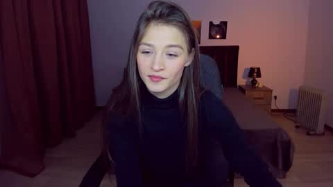 Mia online show from 01/10/25, 05:24