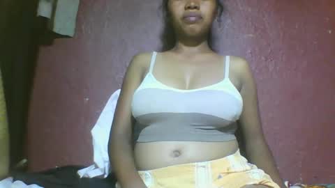 Snapshot of miarii chatting on 03/09/25, 05:17 miarii online show from 03/09/25, 05:17