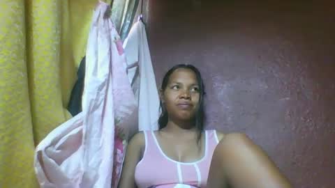 Snapshot of miarii chatting on 03/11/25, 10:51 miarii online show from 03/11/25, 10:51