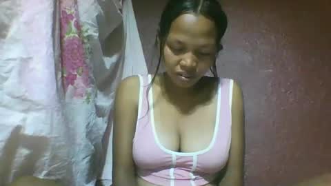 Snapshot of miarii chatting on 03/11/25, 02:29 miarii online show from 03/11/25, 02:29