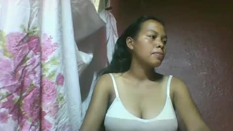 Snapshot of miarii chatting on 03/12/25, 04:30 miarii online show from 03/12/25, 04:30