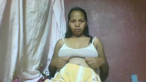 Snapshot of miarii chatting on 03/12/25, 10:48 miarii online show from 03/12/25, 10:48