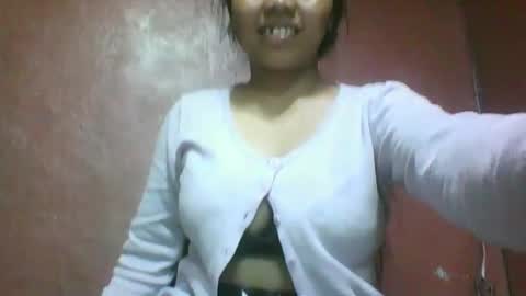 Snapshot of miarii chatting on 09/14/25, 05:23 miarii online show from 09/14/25, 05:23