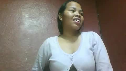 Snapshot of miarii chatting on 09/15/25, 05:29 miarii online show from 09/15/25, 05:29