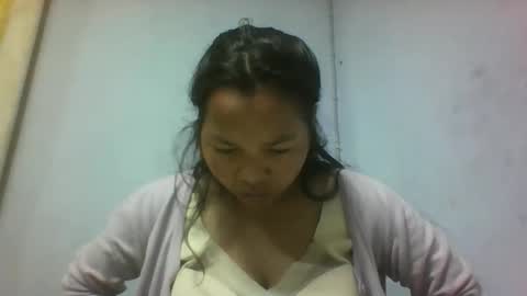 Snapshot of miarii chatting on 10/10/25, 08:35 miarii online show from 10/10/25, 08:35