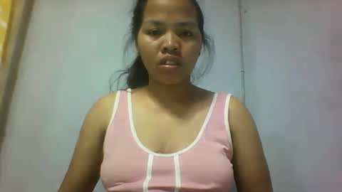 Snapshot of miarii chatting on 10/14/25, 09:43 miarii online show from 10/14/25, 09:43