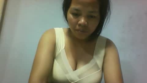 Snapshot of miarii chatting on 10/21/25, 07:09 miarii online show from 10/21/25, 07:09