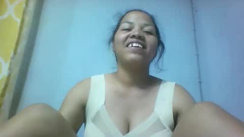 Snapshot of miarii chatting on 11/01/25, 03:03 miarii online show from 11/01/25, 03:03