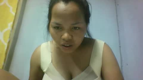 Snapshot of miarii chatting on 11/02/25, 04:20 miarii online show from 11/02/25, 04:20