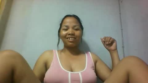 Snapshot of miarii chatting on 11/27/25, 05:20 miarii online show from 11/27/25, 05:20