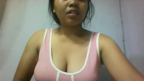 Snapshot of miarii chatting on 11/29/25, 04:59 miarii online show from 11/29/25, 04:59