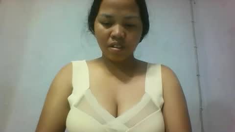 Snapshot of miarii chatting on 12/01/25, 02:33 miarii online show from 12/01/25, 02:33