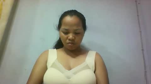 Snapshot of miarii chatting on 12/02/25, 04:29 miarii online show from 12/02/25, 04:29