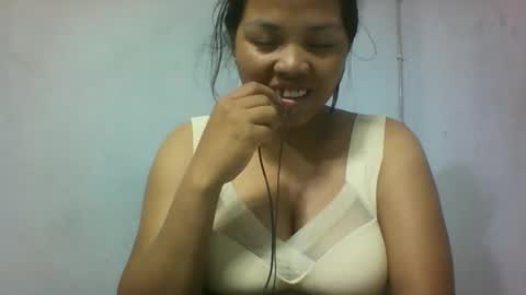 Snapshot of miarii chatting on 12/03/25, 07:01 miarii online show from 12/03/25, 07:01