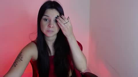 miarobinn_ online show from 11/27/25, 09:11