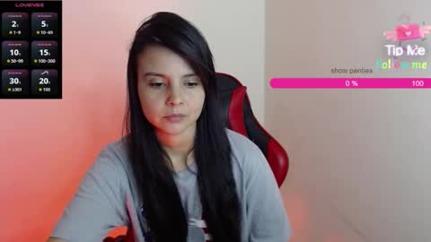 miarobinn_ online show from 11/28/25, 09:34