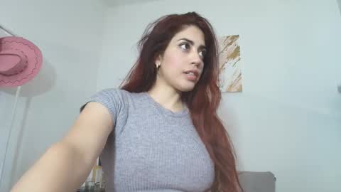 miasilva1 online show from 12/20/25, 08:27