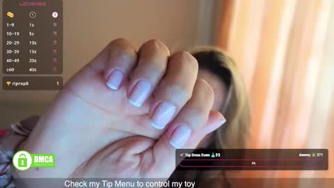 miasiren online show from 09/16/25, 05:25