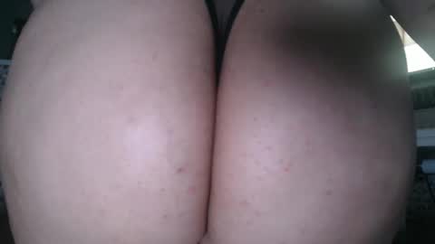 Snapshot of miasp chatting on 12/24/24, 01:38 MiaSP online show from 12/24/24, 01:38