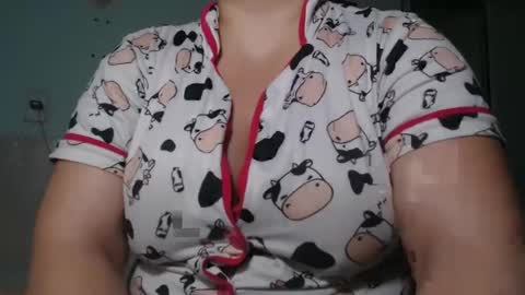 Snapshot of miasp chatting on 01/22/25, 12:16 MiaSP online show from 01/22/25, 12:16