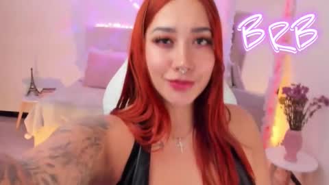 Snapshot of miathaylor chatting on 03/10/25, 11:06 Mia Thaylor online show from 03/10/25, 11:06