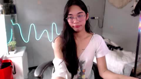 Mia online show from 02/21/26, 06:14