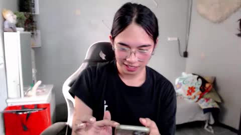 Mia online show from 02/28/26, 07:09