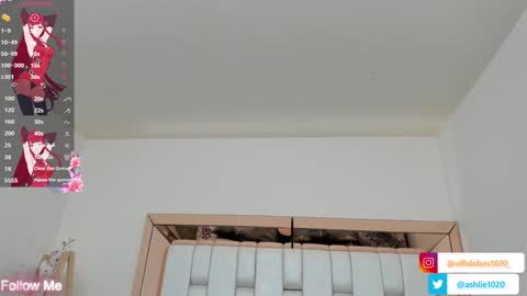 Mia Villalobos online show from 02/01/25, 04:54