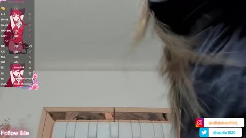 Mia Villalobos online show from 02/22/25, 03:36