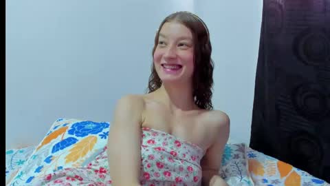  Chloe  online show from 04/18/26, 07:58