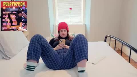 Mia  online show from 04/17/26, 10:29