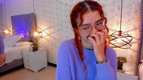 Snapshot of miawinx chatting on 01/30/25, 04:37 Mia winx online show from 01/30/25, 04:37