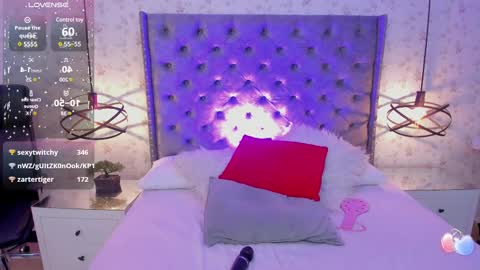 Snapshot of miawinx chatting on 03/07/25, 02:04 Mia winx online show from 03/07/25, 02:04