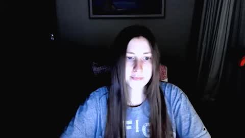 LuckyMia online show from 04/05/26, 11:02