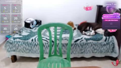 Micaela online show from 12/24/24, 11:22