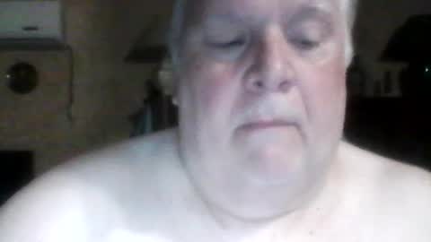 Snapshot of mich1962 chatting on 06/22/26, 03:47 mich1962 online show from 06/22/26, 03:47