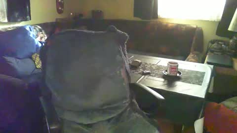 Micha online show from 04/11/26, 04:00