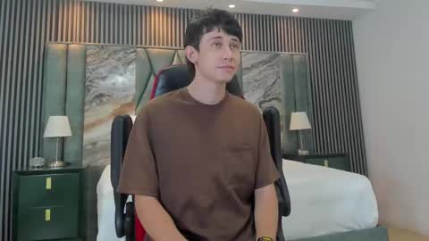 Michael online show from 09/18/25, 11:56